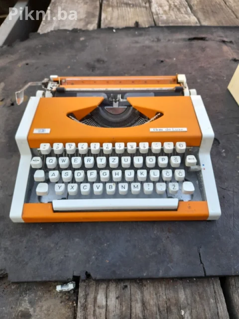 BRZA PRODAJA! PISAĆA MAŠINA UNIS tbm de Luxe - ORIGINALNI YU KVALIT 9