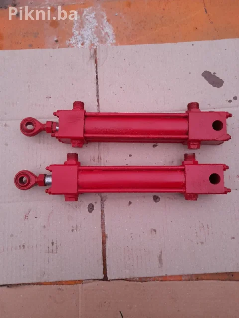 Hidraulicni cilindar klip dvosmerni radni hod 14cm