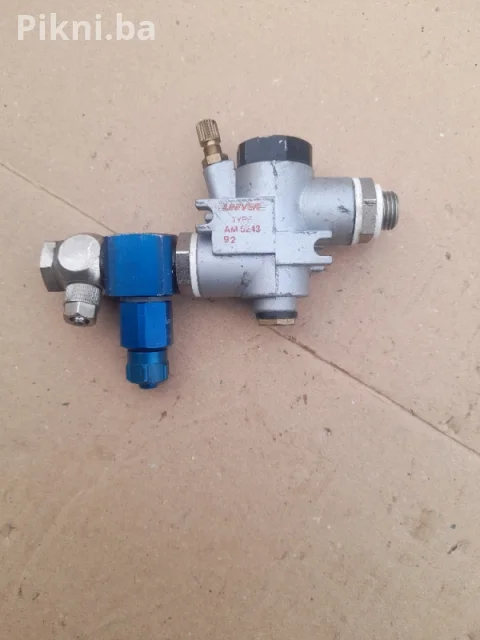 Pneumatski regulator / Ventil za protok UNIVER AM 5243