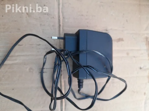 Adapter DVE 12V 2A - Switching Ispravljač - Punjač 12 Volti 4