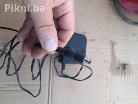 Adapter DVE 12V 2A - Switching Ispravljač - Punjač 12 Volti