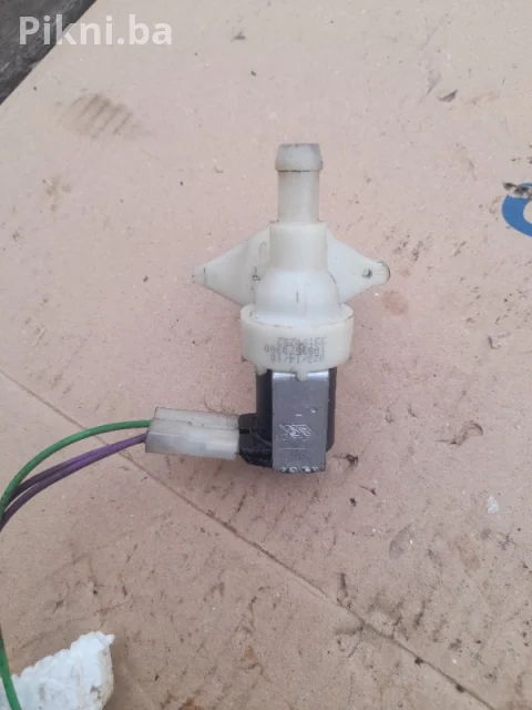 Elektromagnetski Solenoid Ventil za Vodu (BEKO Kataloški Br.)