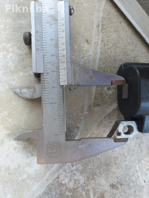 Bombina elektronika STIHL 0550 motorne trimeri 3