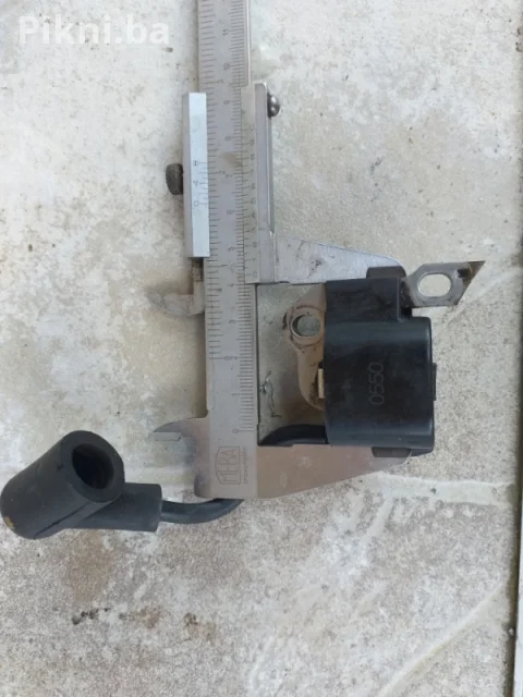 Bombina elektronika STIHL 0550 motorne trimeri