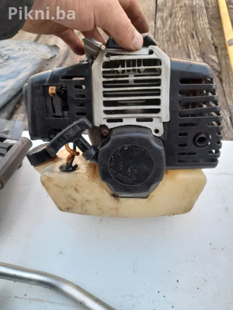 Dijelovi za trimer Ryobi RBC-40SB (40cc) - Motor ispravan! 9