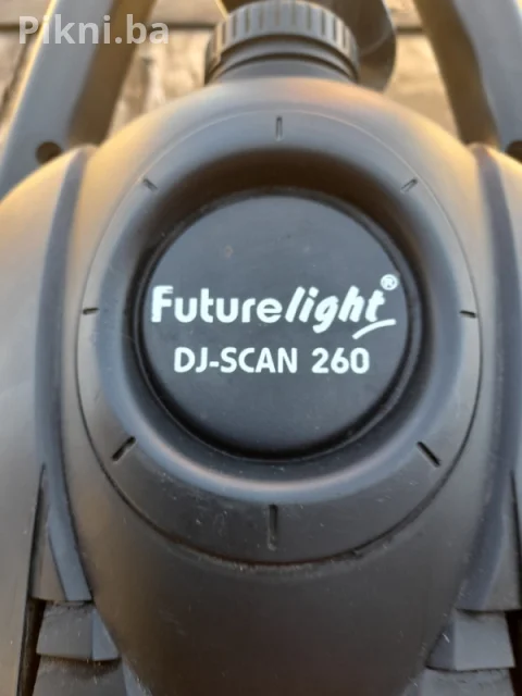 PROFESIONALNI DJ SKENER Futurelight DJ-SCAN 260 (DMX - Ispravni M 8