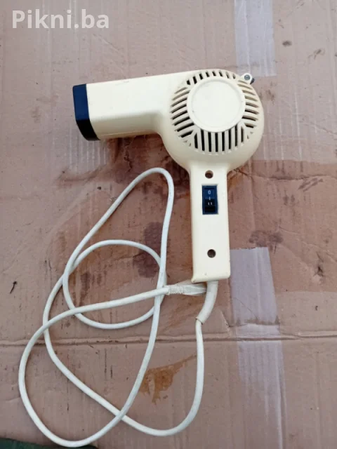 RETRO FEN ZA KOSU (Vintage Sušilo za kosu 70-te/80-te)