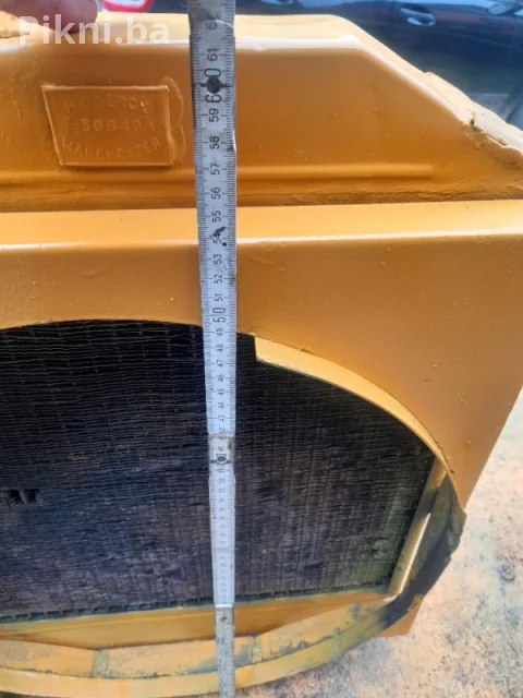 TOP STANJE! Hladnjak za PERKINS 4-cilindrični motor Utovarivač traktor bager 7