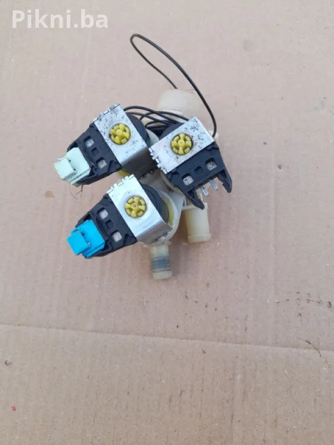 Trostruki Solenoidni Ventil za Vodu za Veš Mašinu 3x - 132518800