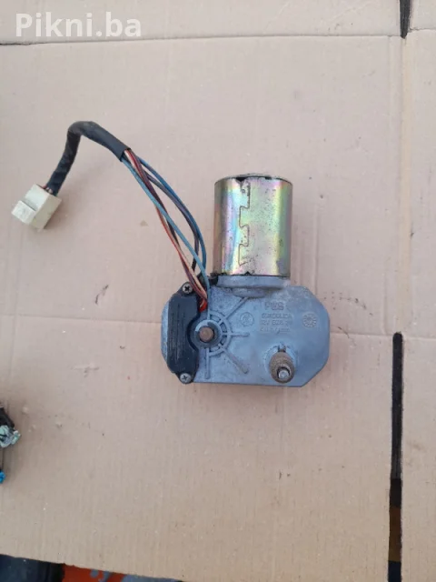 Motor Brisača Vjetrobrana PES Surdulica 12V 60 o min - ZA BRZU P