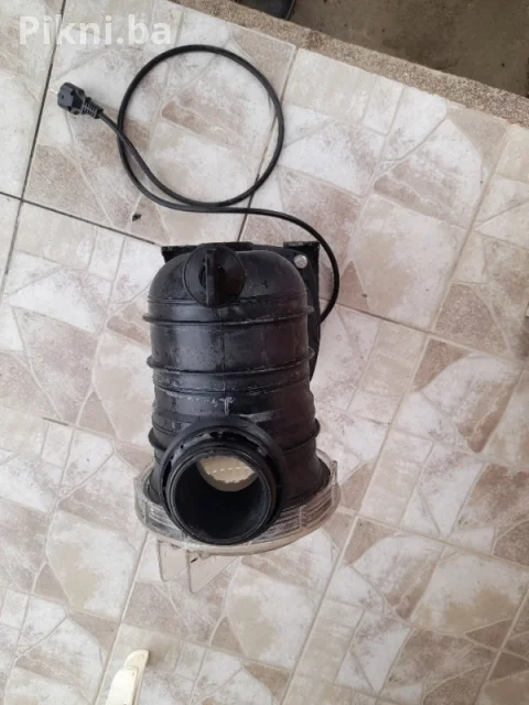 BRZA PRODAJA! PENTAIR VODENA PUMPA ZA BAZEN SW-8 M SAMO 200 K 4