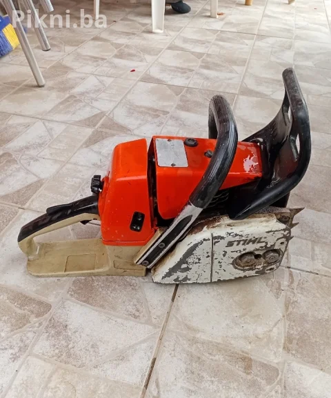 Stihl 034 AV (serija 1125) – odlična kompresija motorna pila motorka 6