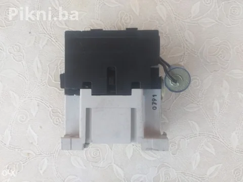 KONTAKTOR Elektro sklopka CA 3-12 4-5,5kw 25A