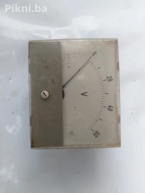 Voltmetar volt metar volt merac