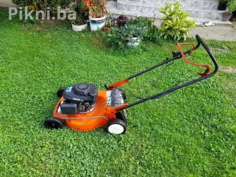 Kosačica Honda GCV135 4.5 KS – sa vučom kosilice benzin 8