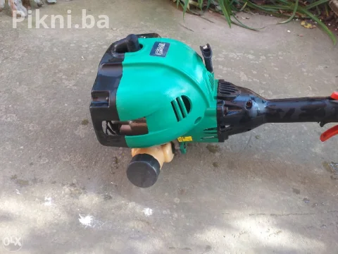 Trimer na benzin CMI Germany ima video pod detaljno 3