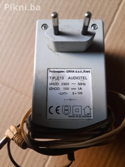GRIVA E15 AUDIOTEL Naponski Adapter - 15V AC 1A - punja pretvarač napona