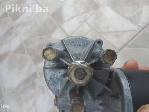 Motor od brisaca 12W audi WV elekto motor elektomotori