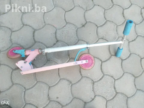 Romobil Dječiji trotinet (rozi) - Odlično stanje / Sklopiv 6