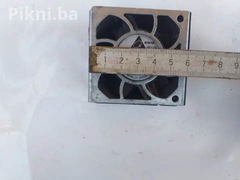 Delta ventilator velike snage 60x60mm (AFB0612DE) - 12V / 0.48A - S 4