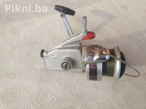 DAIWA 5000C Mašinica za Ribolov - Puknut Nosač ( Za dijelove/popravak ) 5