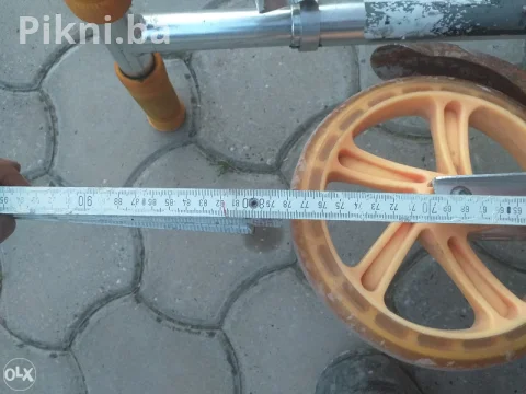 BRZA PRODAJA! Romobil sa velikim kotačima 200mm Pogodan za odrasle 4