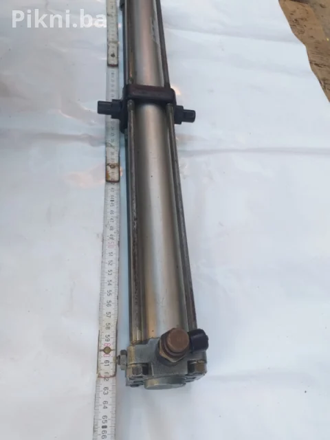 Pneumatski FESTO cilindar klip radni 50cm 7