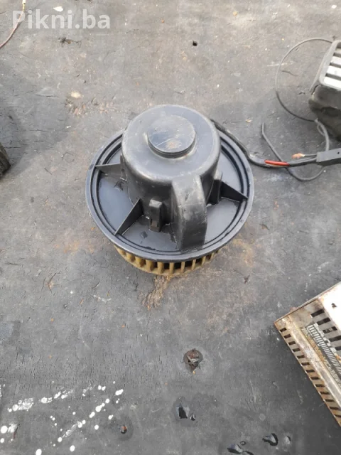 Motor Ventilatora Kabine (Puhalo) - Korišteno, Veličina 14-15 cm 4