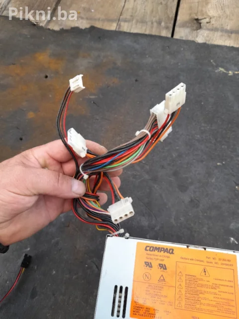 Compaq 200W Napajanje (PSU) - HP-I200XA3P - ZA REZERVNE DIJELOVE 6