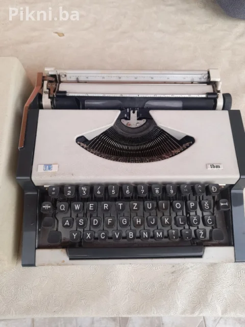 RASPRODAJA! VINTAGE PISAĆA MAŠINA IBM/UNIS (Bugojno) 12