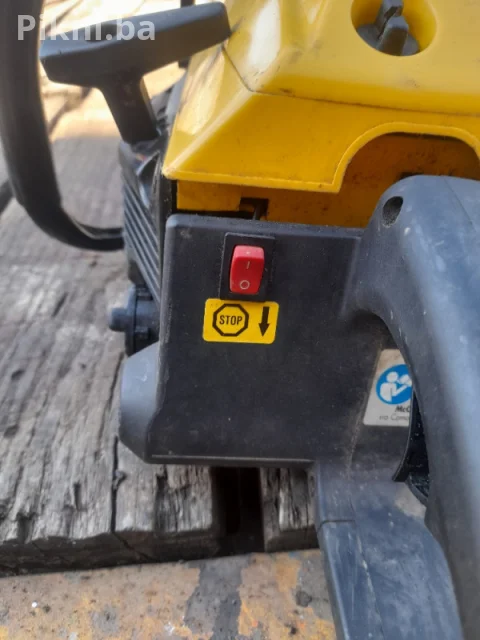 Motorna pila McCULLOCH ITALIANA u super stanju - motorka 7