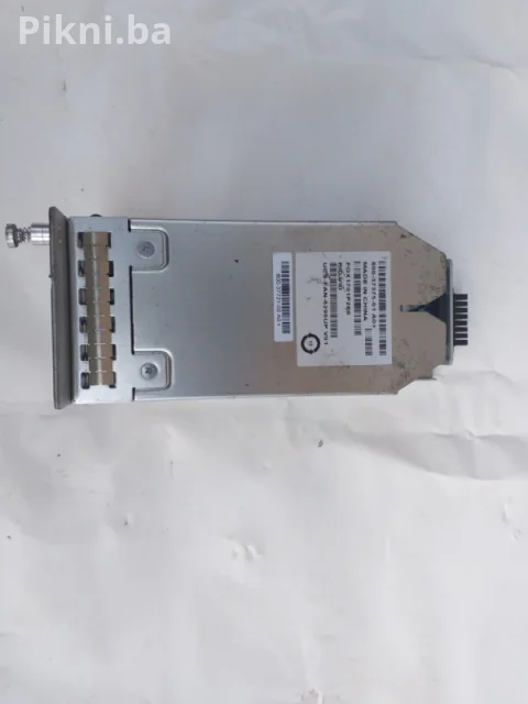 COOLERI VENTILATOR 12V PC HLADJENJE DUPLI 8
