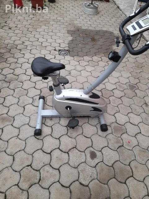 Sobno biciklo fitnes vežbanje bicikla 9