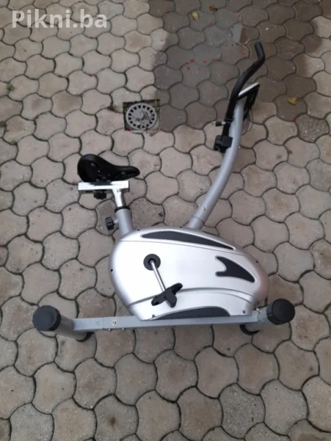 Sobno biciklo fitnes vežbanje bicikla 4