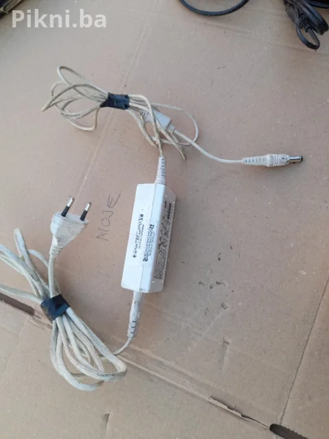 OGLAS ZA PRODAJU: ORIGINAL DELTA ADAPTER 20V DC / 2A (40W) PUNJAČ