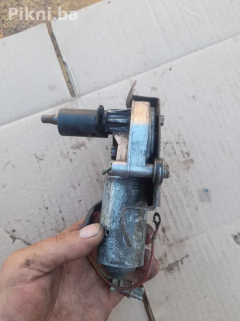 Motor brisača 12v elektro motor elektromotori traktor bager ski 5