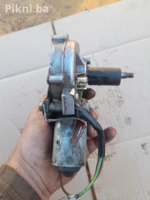Motor brisača 12v elektro motor elektromotori traktor bager ski