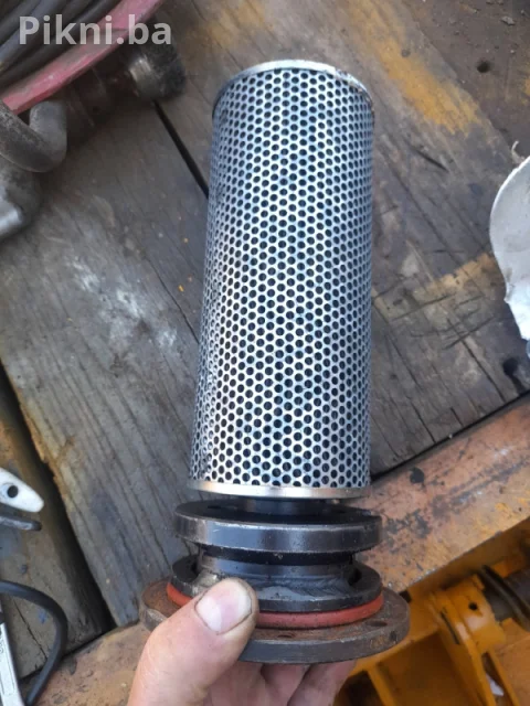 Metalni hidraulicni filter 300x100mm bager utovarivac traktor 3