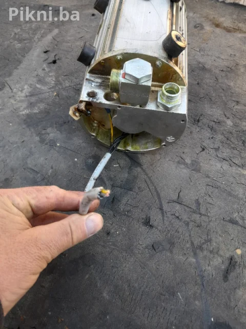Laird Industrijski Rashladni Sistem (Chiller) kompresor elektro motor 8