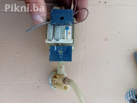 UNIVERZALNA ULKA Vibraciona Pumpa EP5GW 230V, 48W - Super Stanje 7