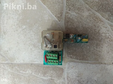 Elektro rele releji 220v