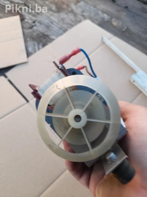 RIETSCHLE THOMAS Originalna Vakuum Pumpa / Kompresor 24V