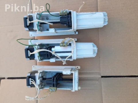 SANYO DENKI Linearni Aktuator / Pogonska Jedinica Precizno 15
