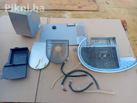 Plastike kafe aparata saeco magic comfort kafeaparati dijelovi cjena po dogovoru!!