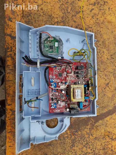 Elektronika od plinskog bojlera za grijanje Beretta 4