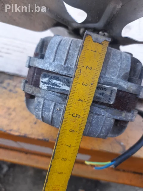Ventilator turbina 220v 1550obr 30w elektro motor elektromotori