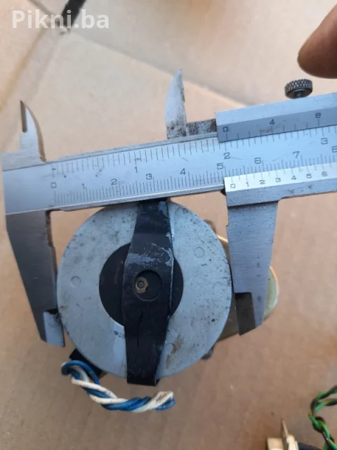 Korak-Motor sa Reduktorom (Carrier Step Motor) MS5A451/MS5 ELEKTROMOTORI 8
