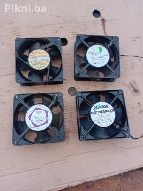 Ventilator turbina 12x12x4cm 220v elektro motor elektromotori 8