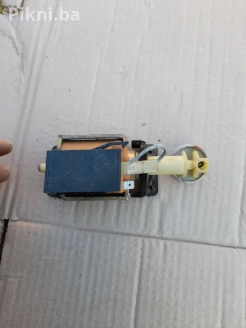 AKCIJA! Solenoidna Pumpa Invensys (65W) Za Dubinsko Usisavanje 4