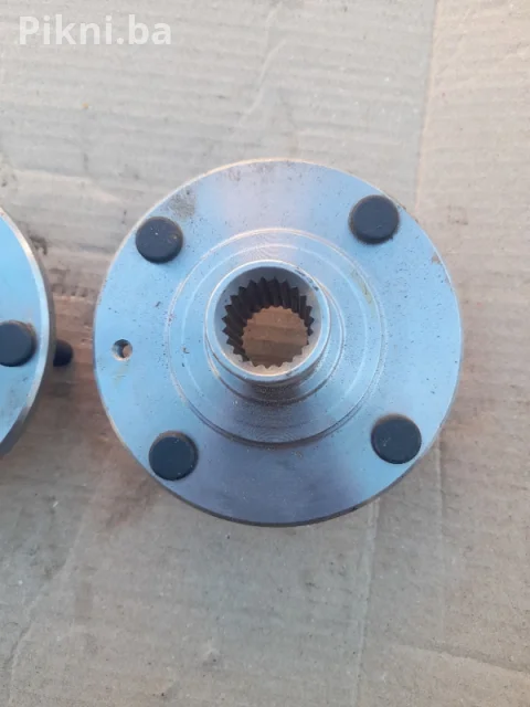 HITNO! Glavčine (Ležajevi) Prednjeg Točka GSP 9423002 FORD Fiesta 8